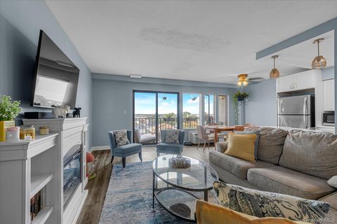 Photo of 235 W Park Avenue #503, Long Beach, NY 11561 (MLS # 908401)