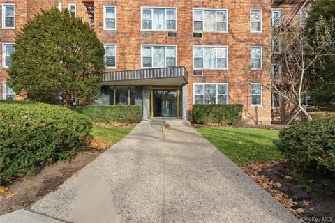 Homes For Sale - 120 Dehaven Drive #436<br/> Yonkers, NY 10703