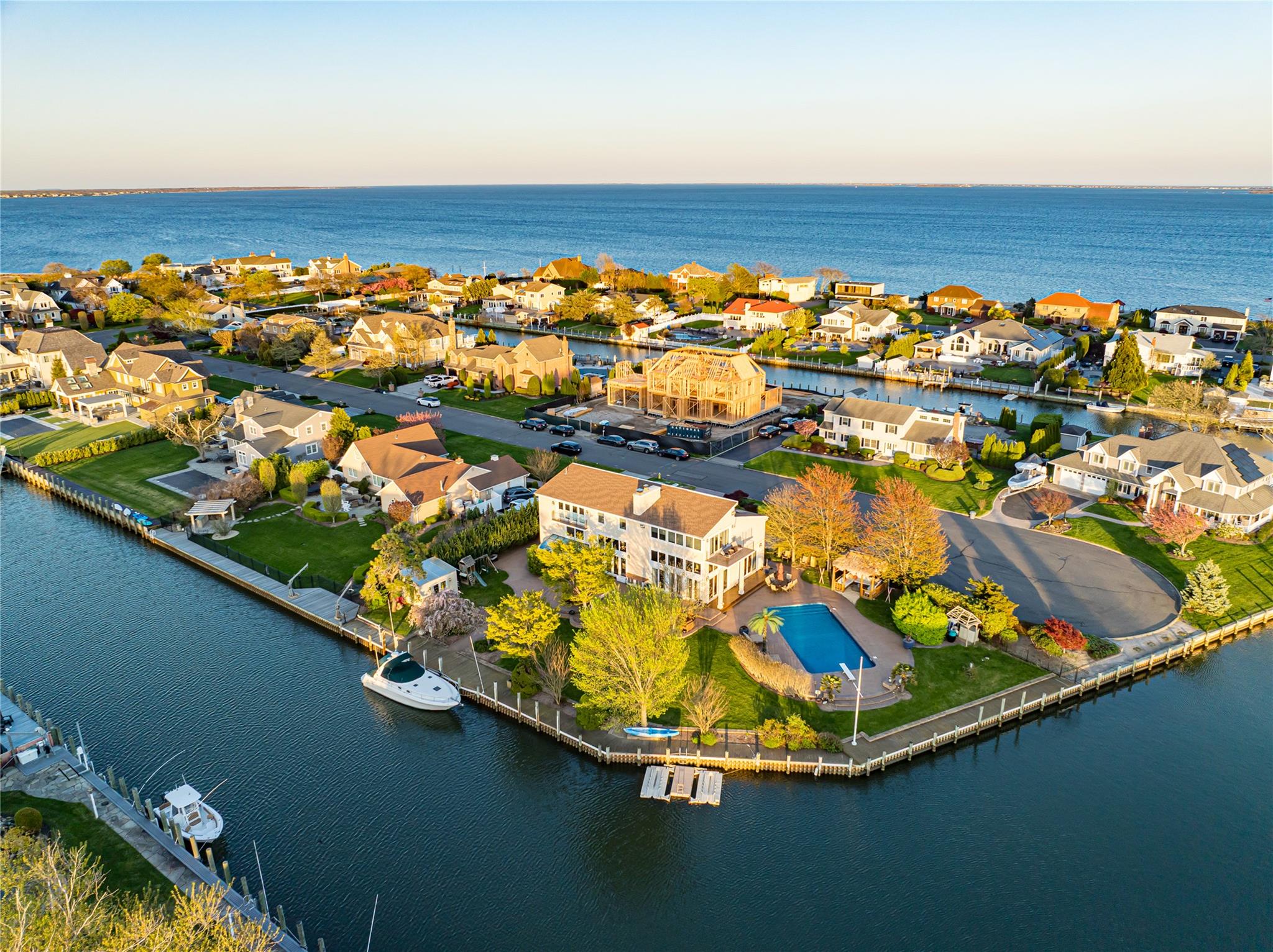 23 Sexton Drive, West Islip, New York image 30