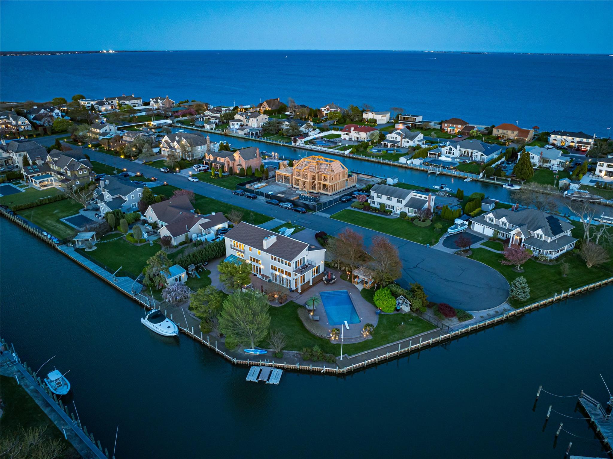23 Sexton Drive, West Islip, New York image 35