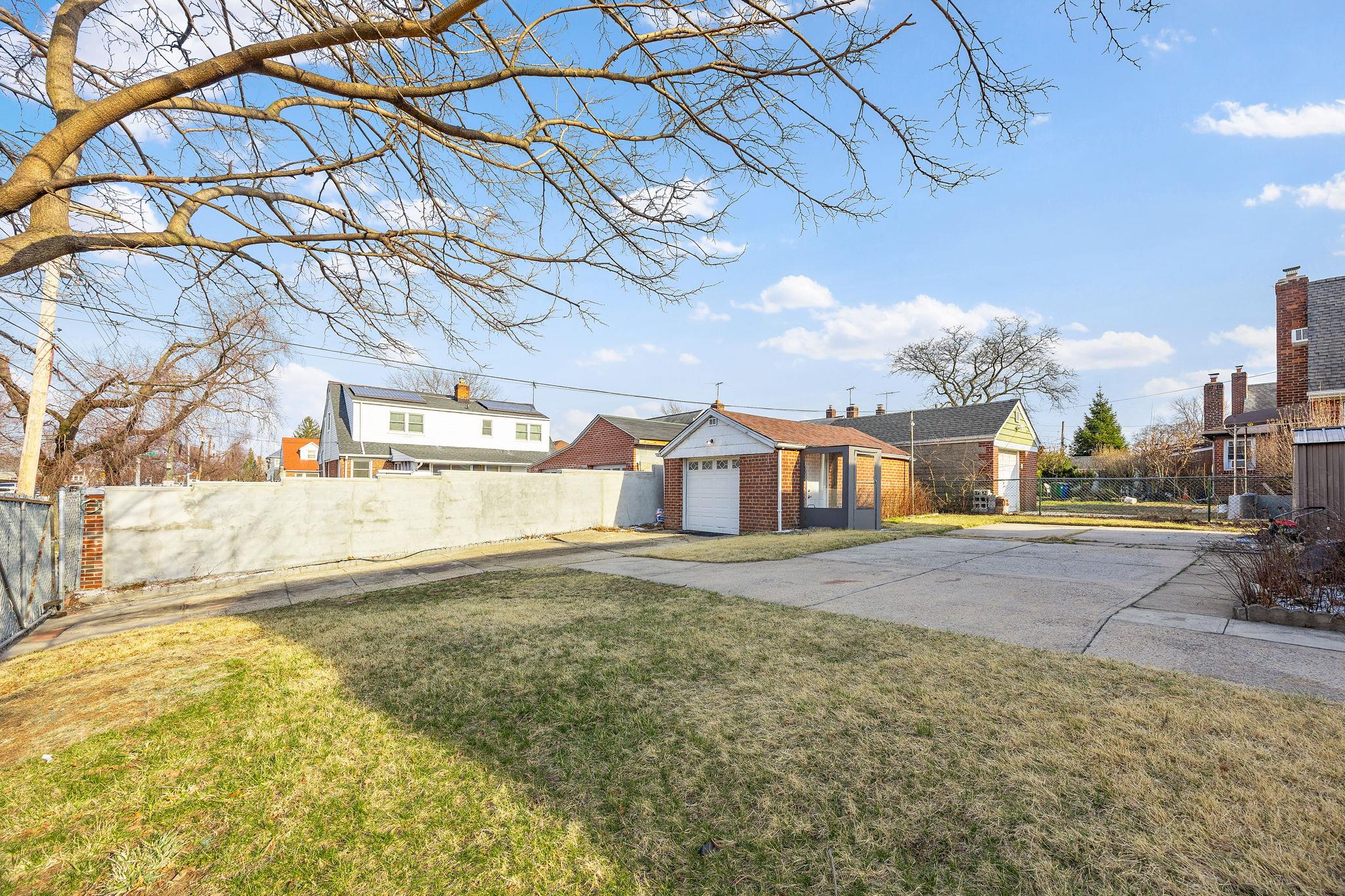 8405 246th Street, Bellerose, New York image 27