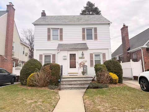 Homes For Sale - 50-35 213th Street<br/> Bayside, NY 11364