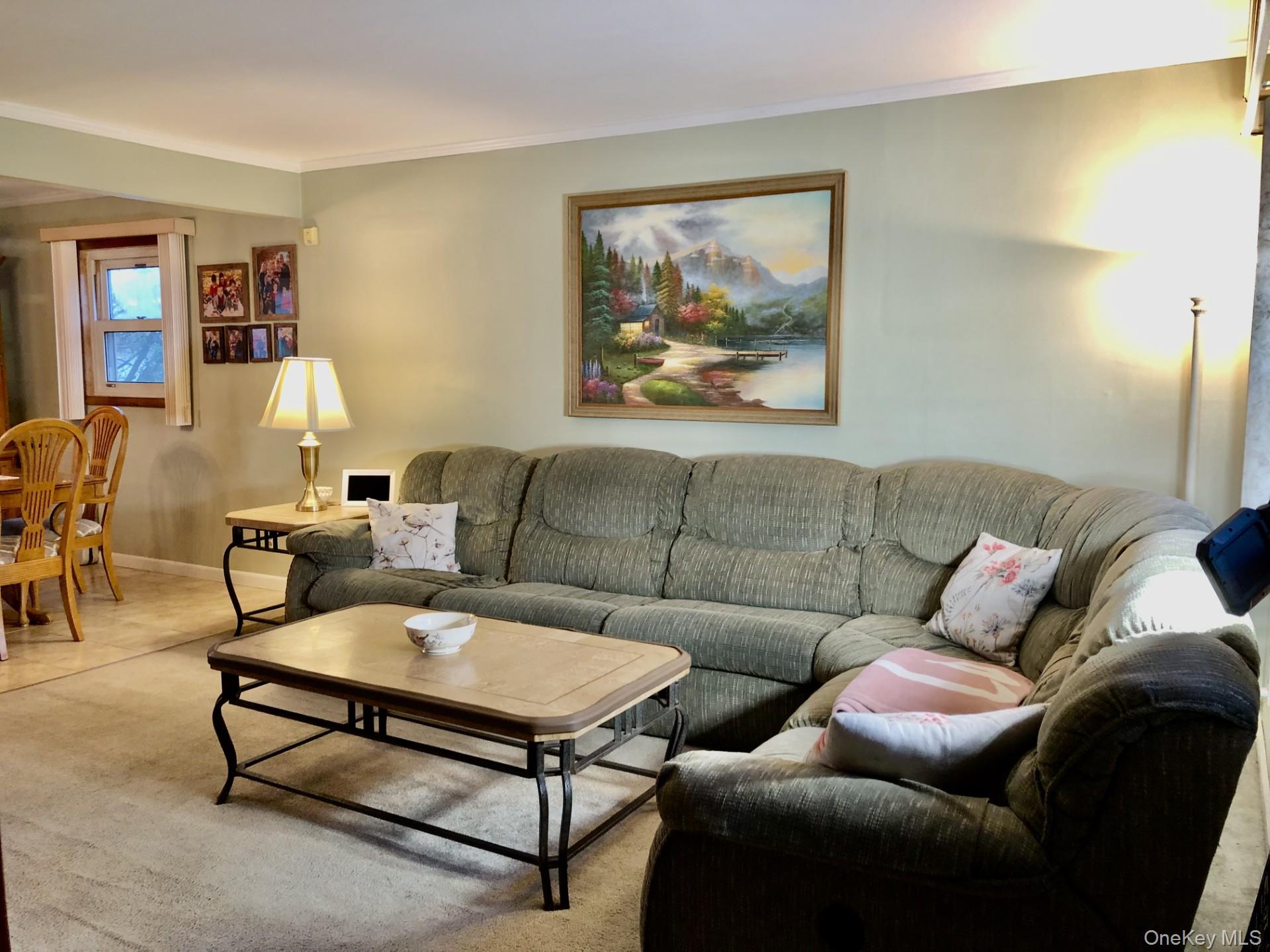 398 Hendrickson Avenue