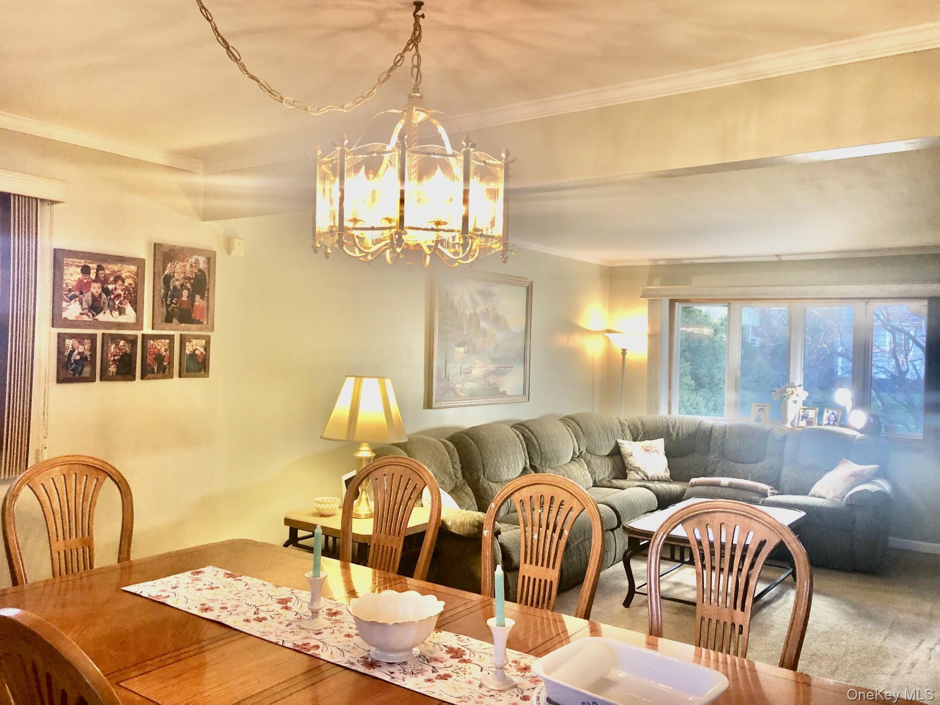 398 Hendrickson Avenue