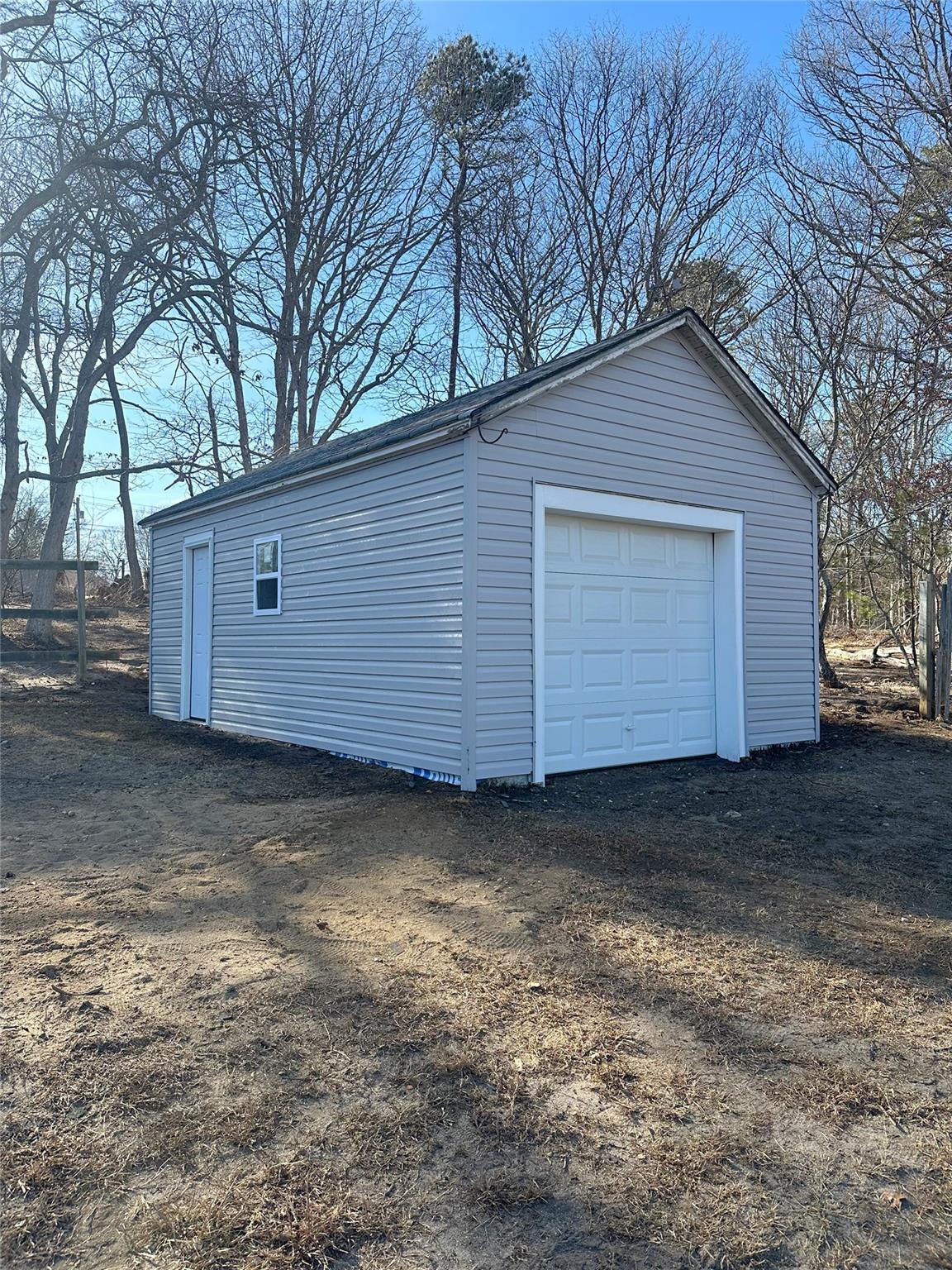 36 Barnes Road, Brookhaven, New York image 17