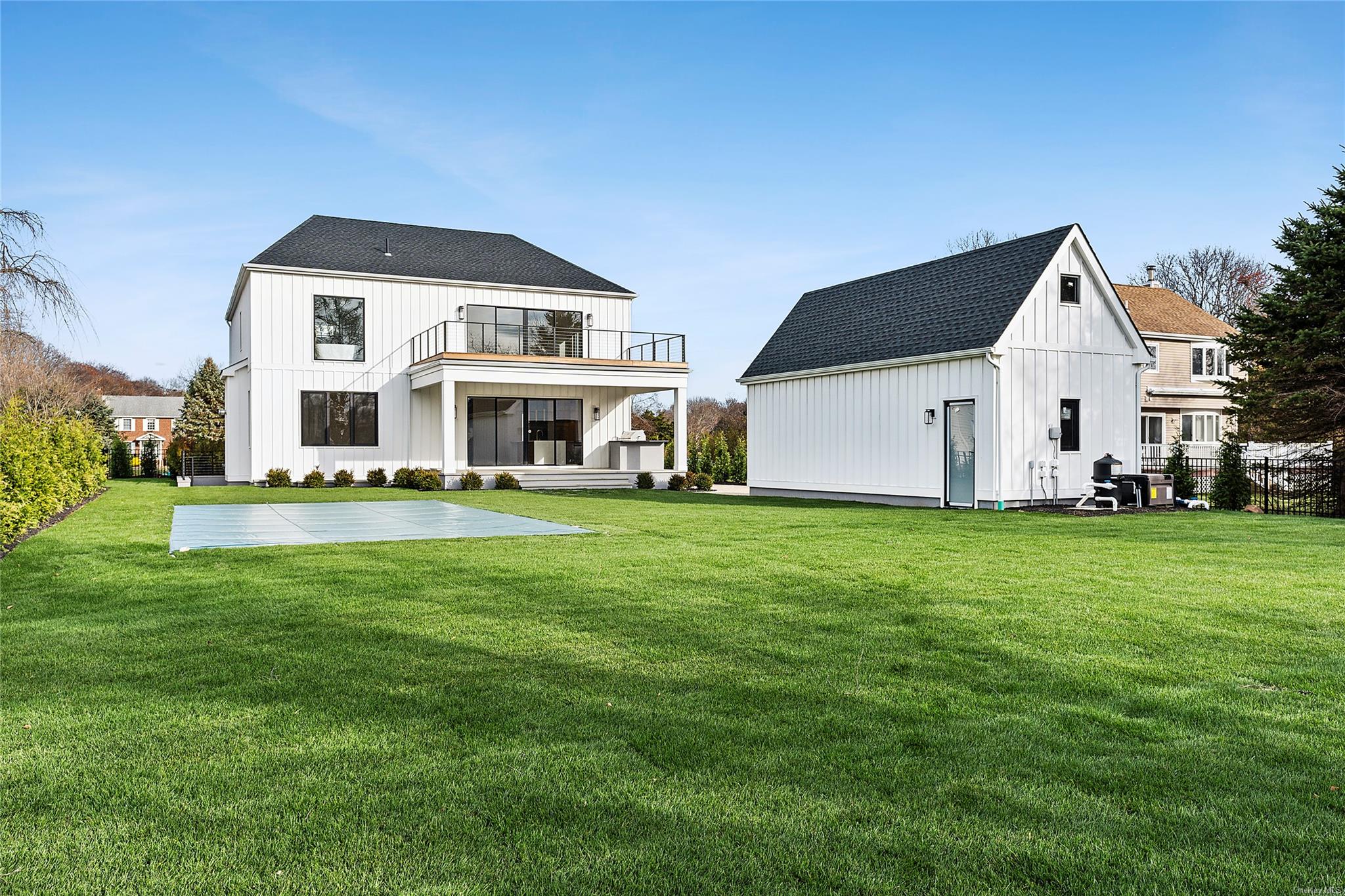 Property for Sale at The Greenway, East Marion, Hamptons, NY - Bedrooms: 6 
Bathrooms: 6  - $2,595,000