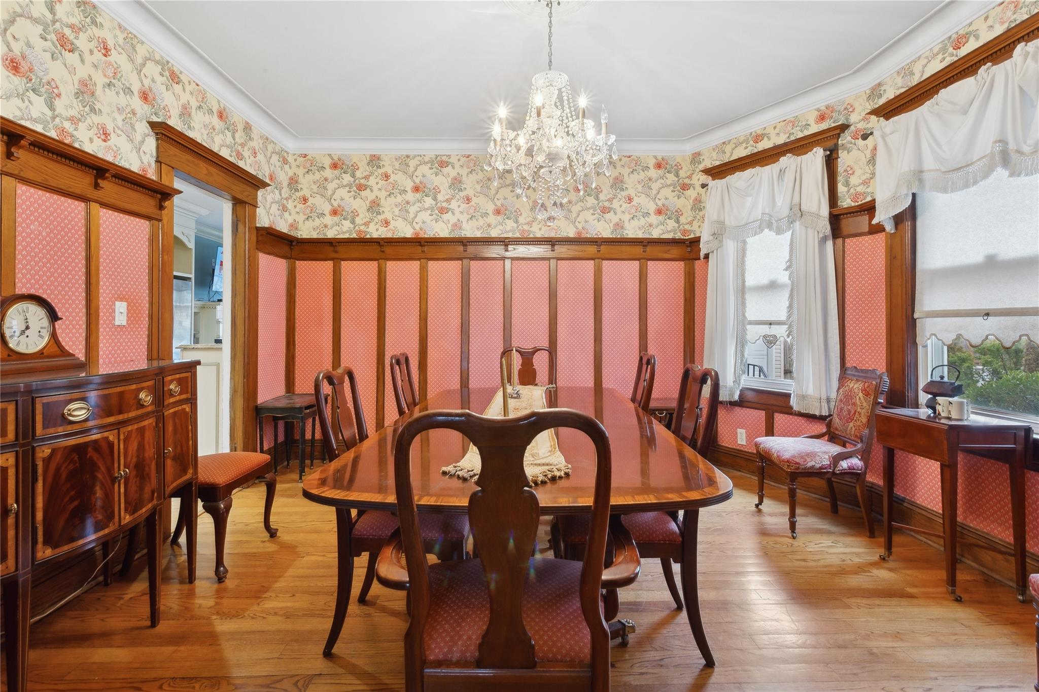 9 Willis Avenue, Floral Park, New York image 7