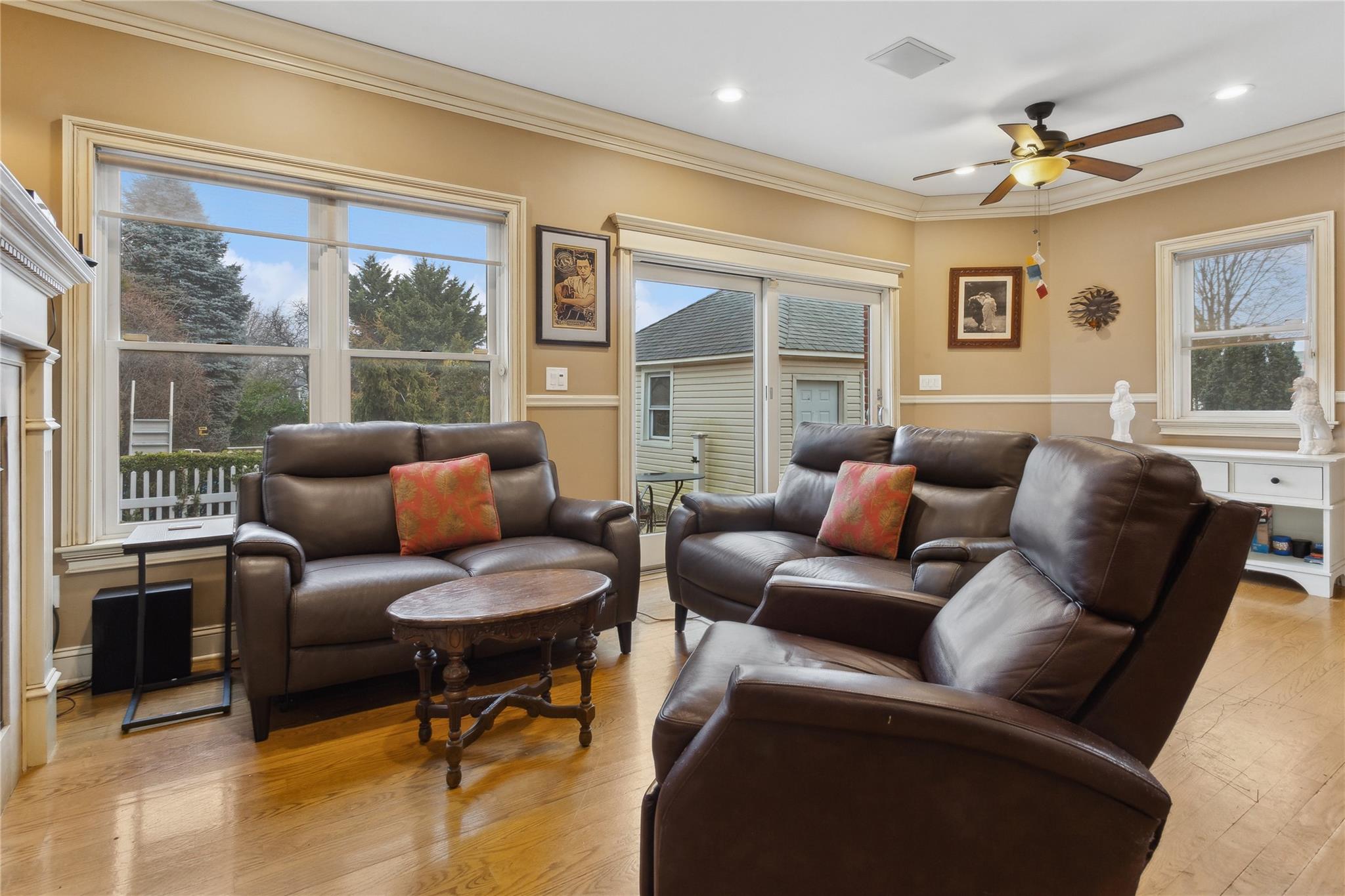 9 Willis Avenue, Floral Park, New York image 13