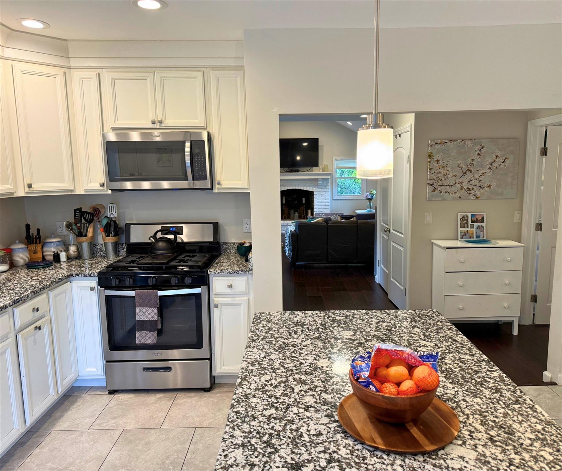 1 Roberta Street, East Patchogue, New York image 6