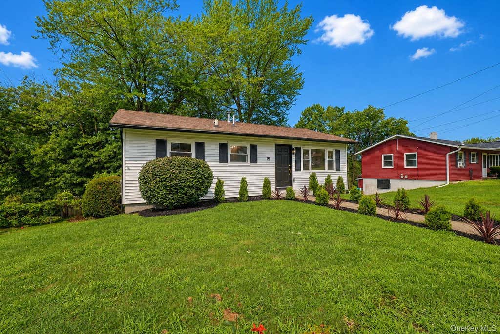 Photo of 15 Fleetwood Drive, Newburgh, NY 12550 (MLS # 1039081)