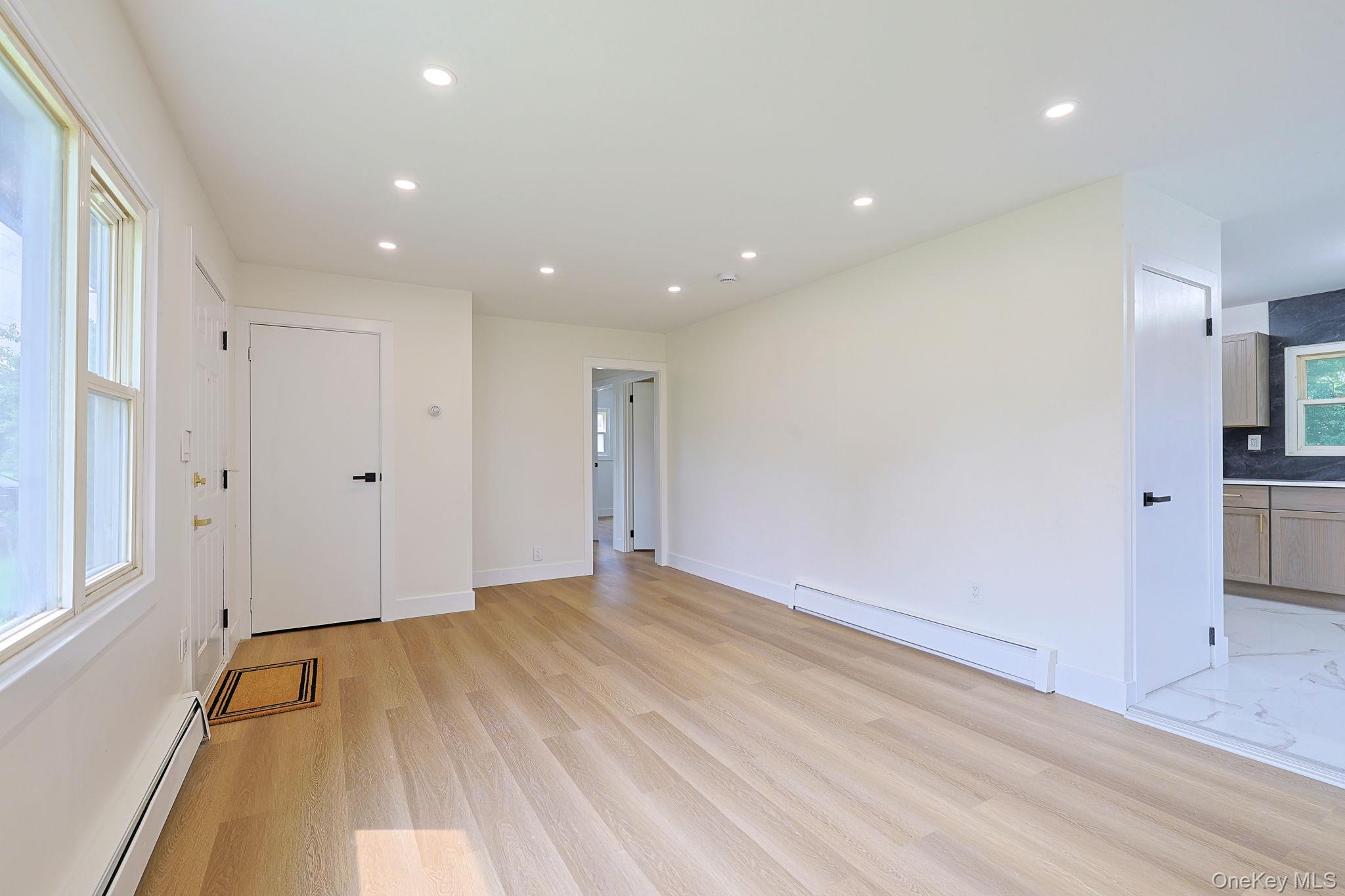 15 Fleetwood Drive
