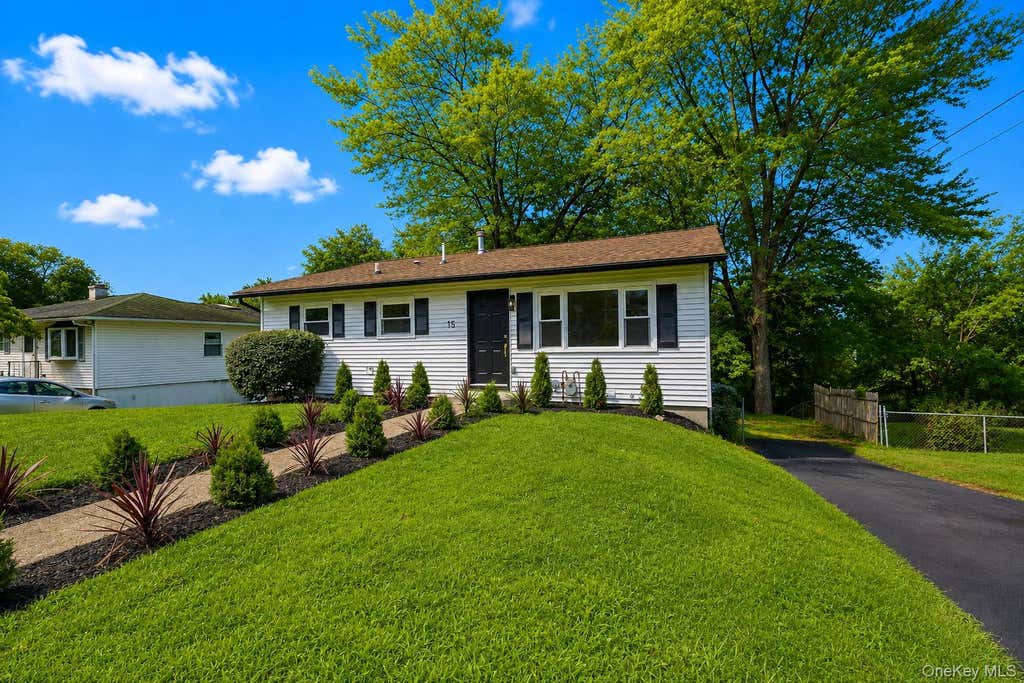 Photo of 15 Fleetwood Drive, Newburgh, NY 12550 (MLS # 1039081)