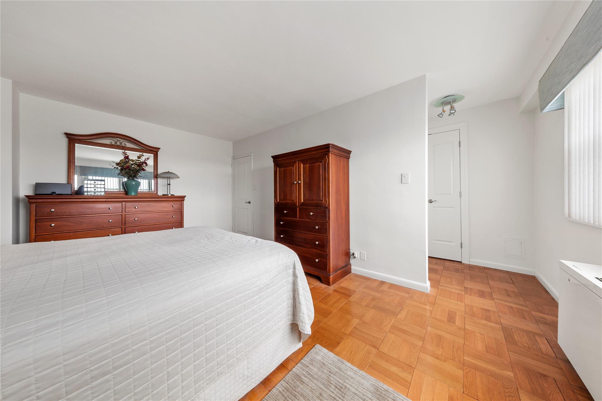 102-30 66th Road #11B, Forest Hills, New York image 6