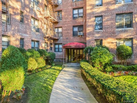 2251 Plumb 1st Street 6H Brooklyn NY 11229