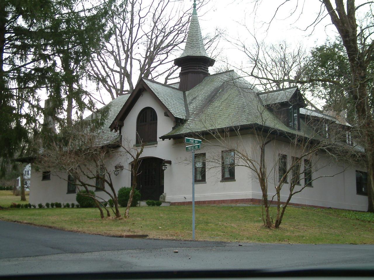 12 Pine Hill Road