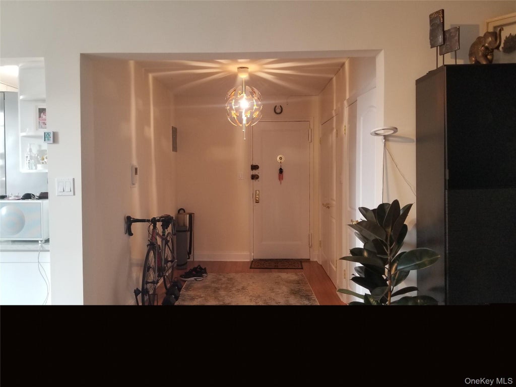 Photo of 108-37 64 Avenue #6E, Forest Hills, NY 11375 (MLS # 1028386)
