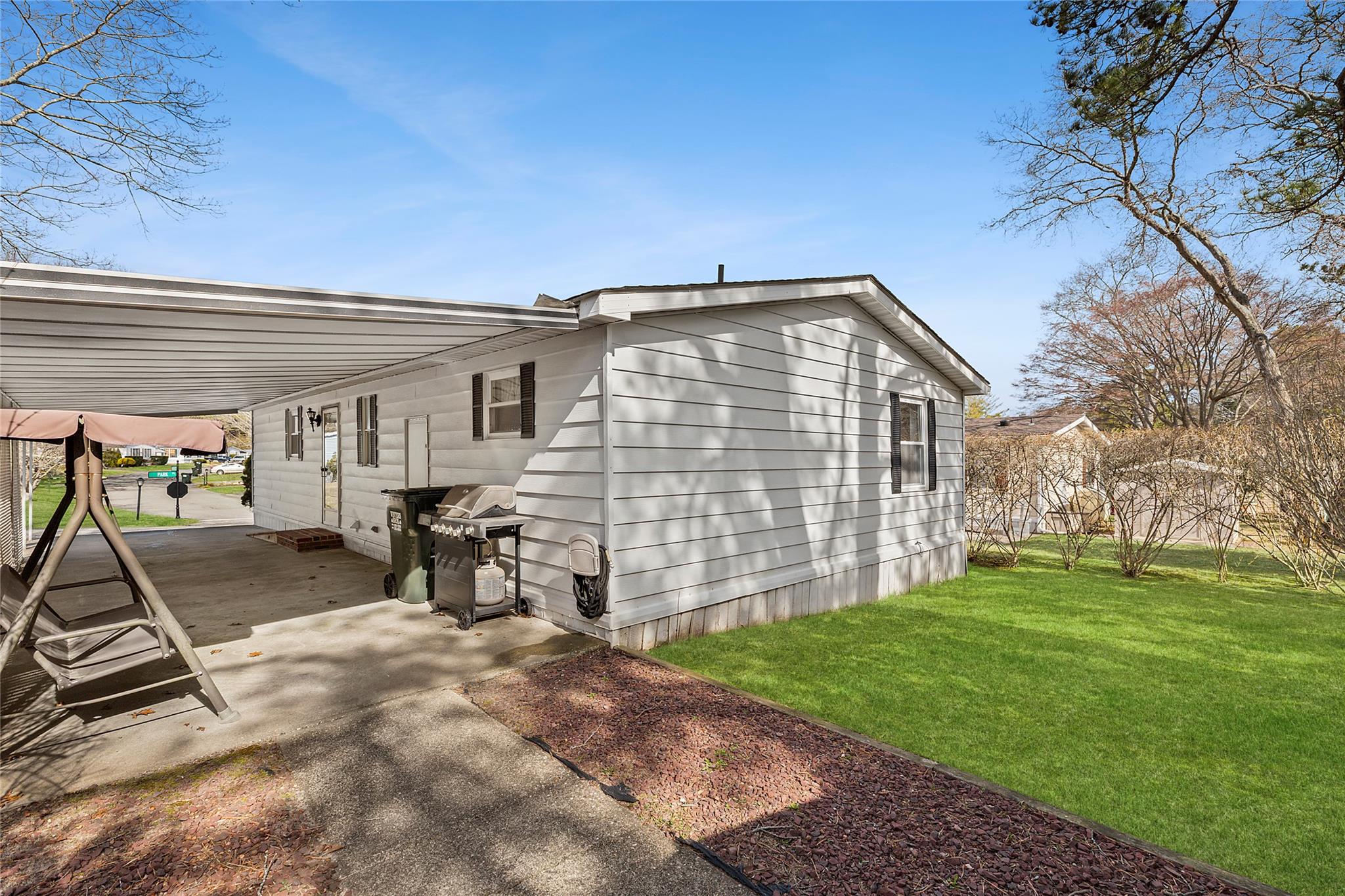 525 Riverleigh Avenue #167, Riverhead, New York image 11