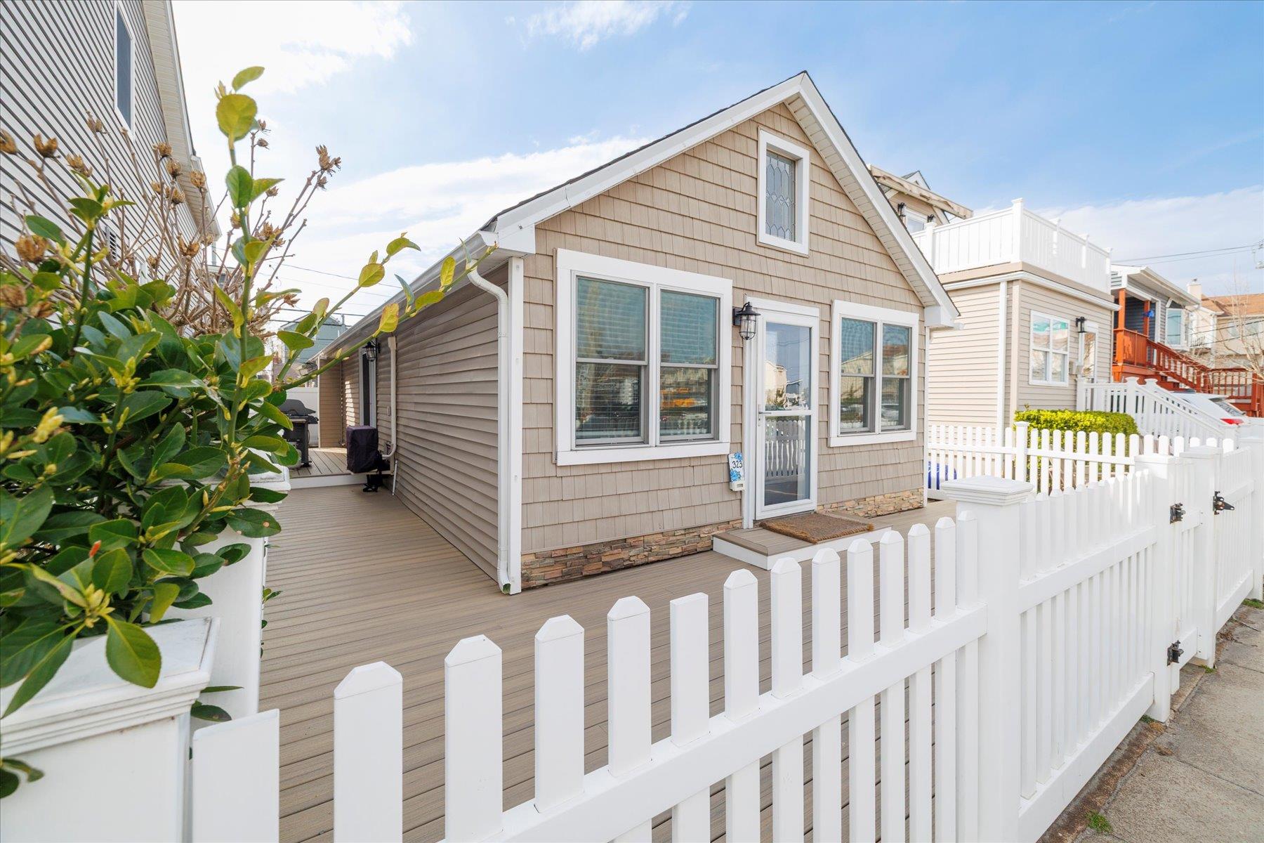 323 New York Avenue, Long Beach, New York image 14