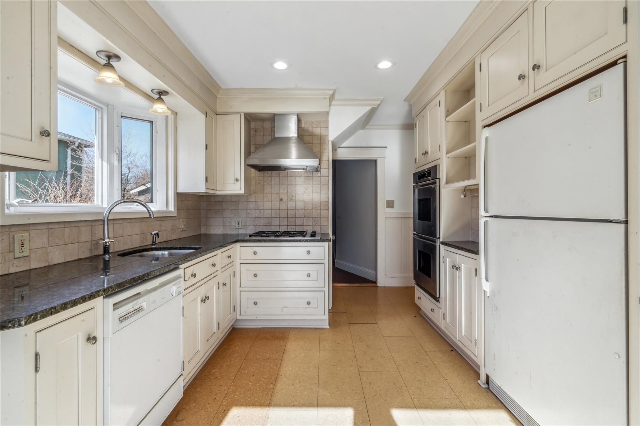 420 Moriches Road, Saint James, New York image 11