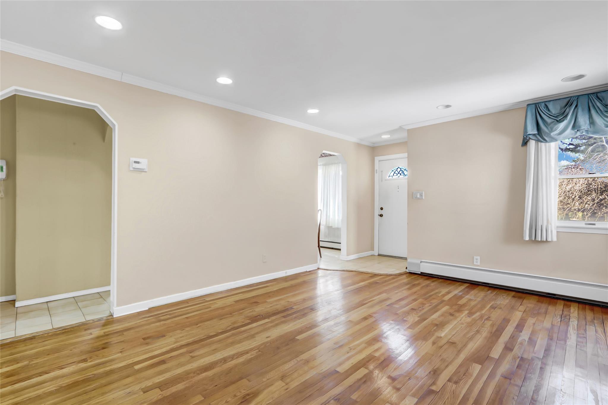156 White Road, Mineola, New York image 7