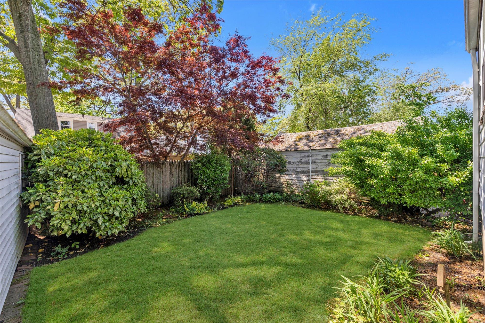104 E Fenimore Street, Valley Stream, New York image 14