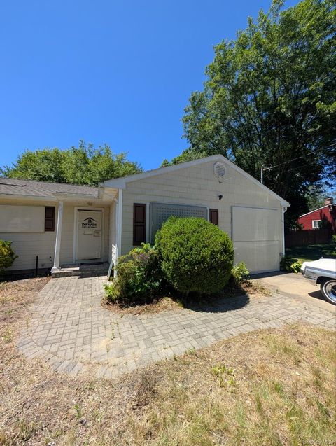 Homes For Sale - 16 Thomas Street<br/> Coram, NY 11727