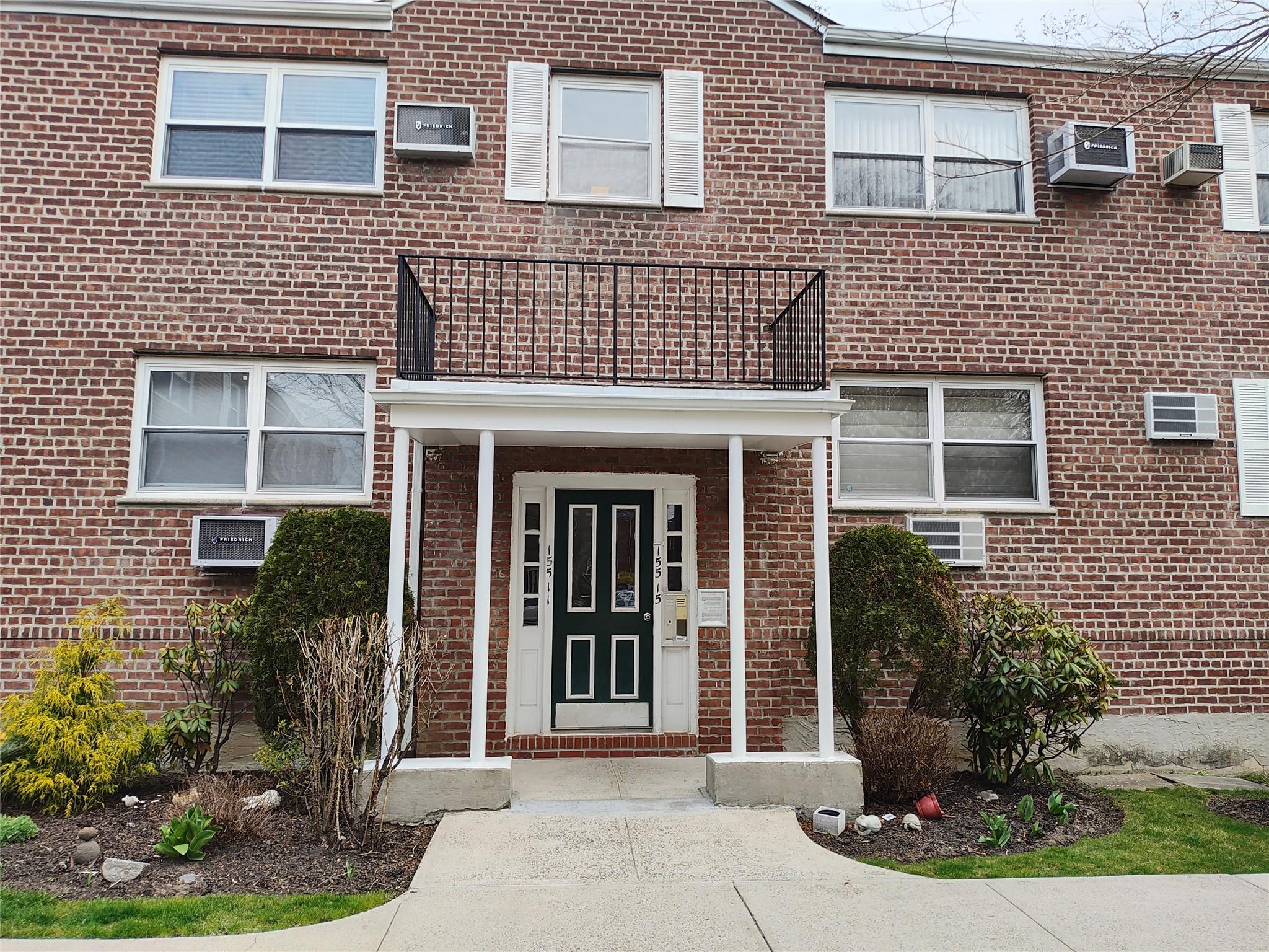 155-11 89th Street #2L, Howard Beach, New York image 10