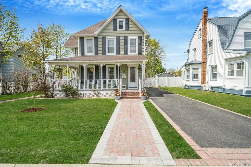 Photo of 74 Maple Avenue, Patchogue, NY 11772 (MLS # 987738)