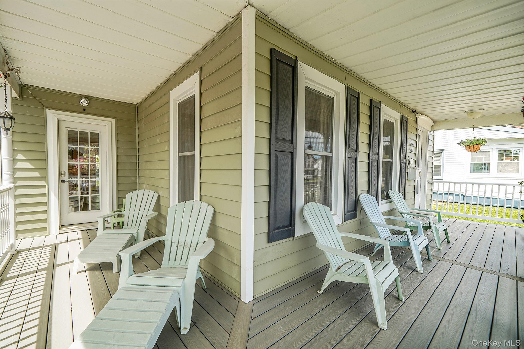 74 Maple Avenue