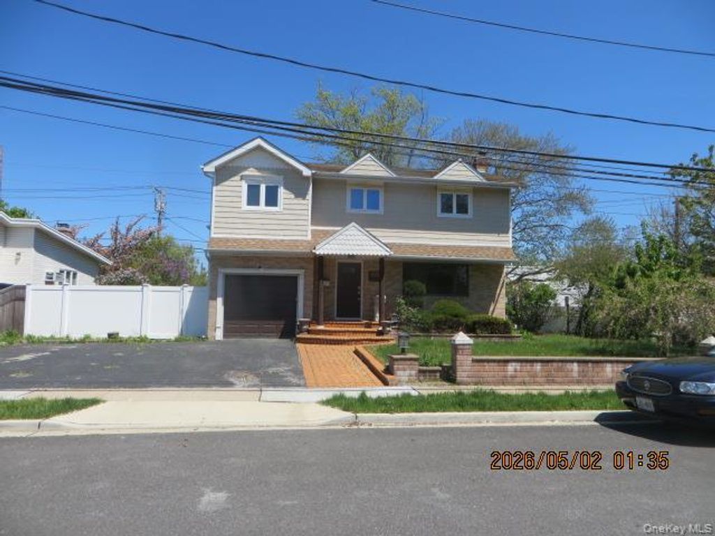 Photo of 2449 Wallen Lane, North Bellmore, NY 11710 (MLS # 944794)