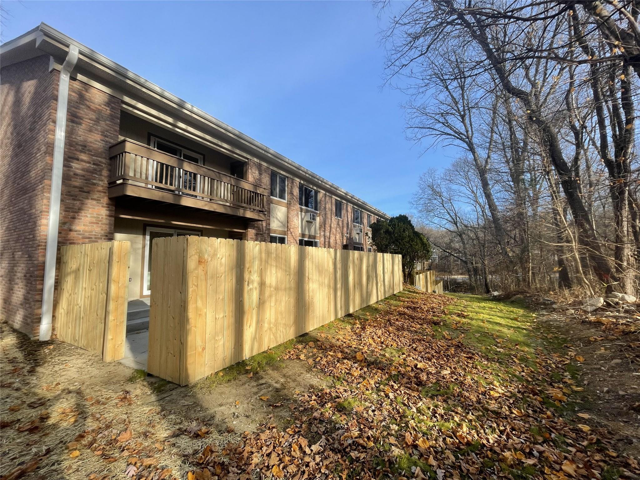 3 Woods End Circle Cir #3P, Peekskill, New York image 2