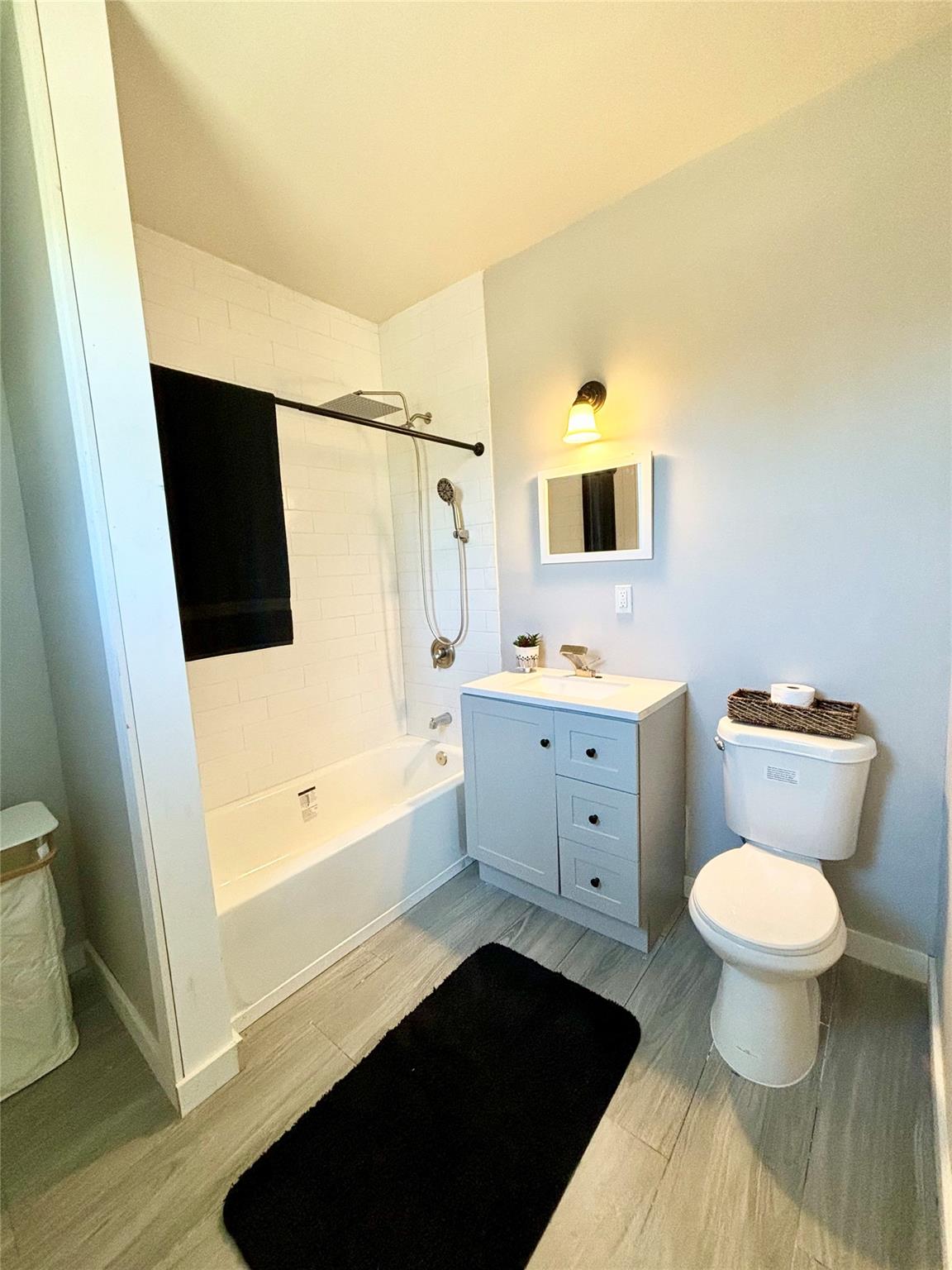 125 Lynbrook Drive, Mastic Beach, New York image 18