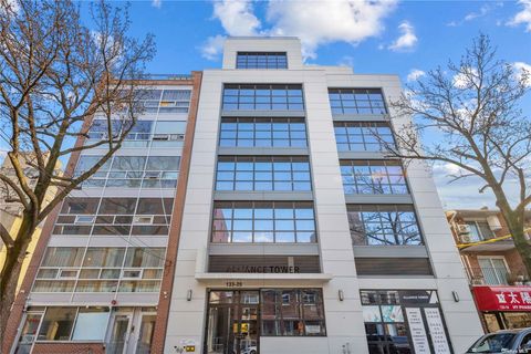 133-20 41st Road 3B Flushing NY 11355