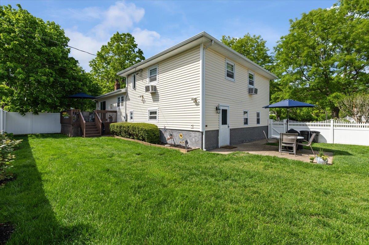2 Manor Drive, Bethpage, New York image 26