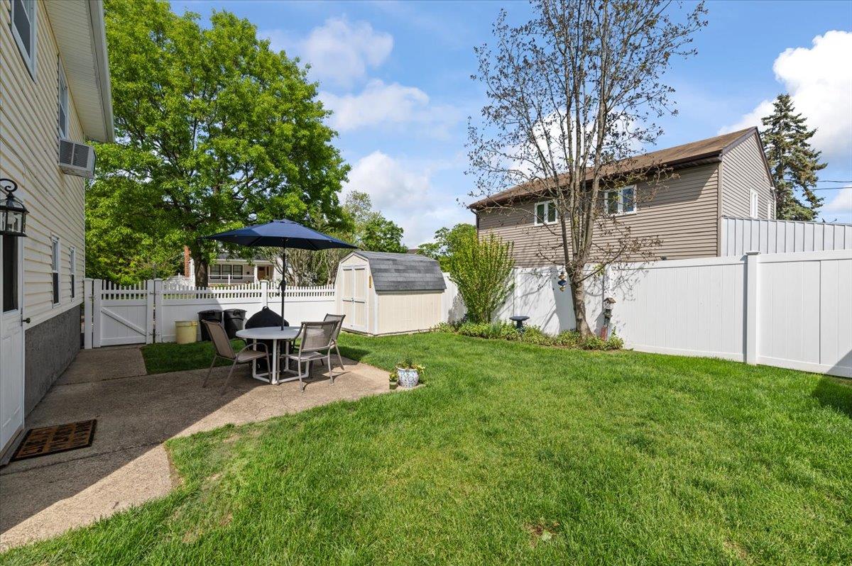 2 Manor Drive, Bethpage, New York image 27
