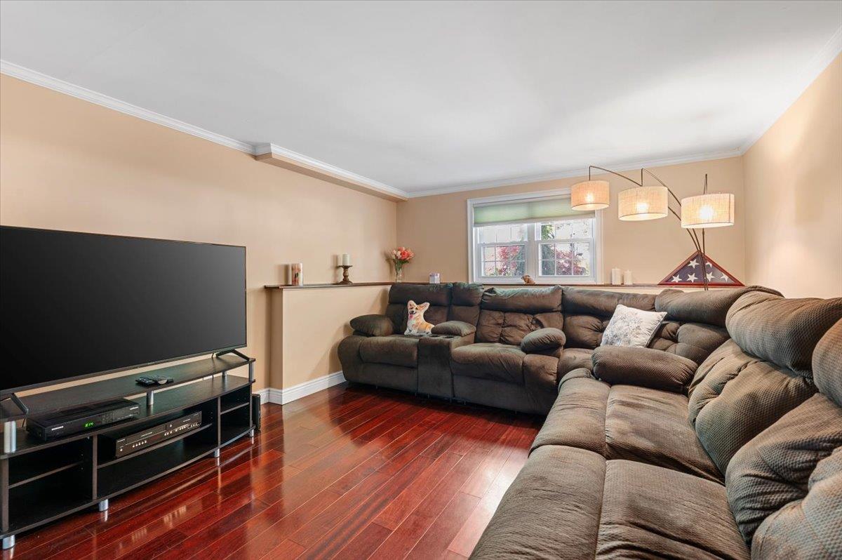 2 Manor Drive, Bethpage, New York image 22