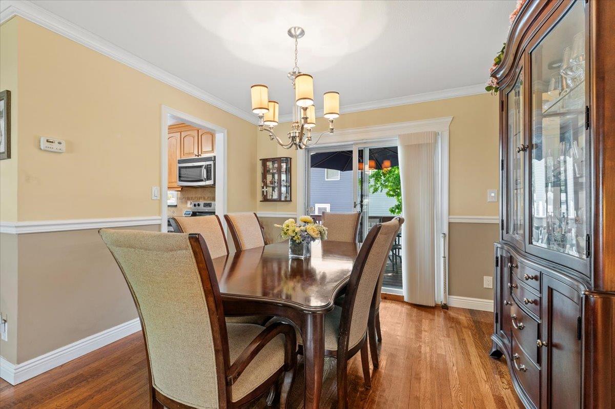2 Manor Drive, Bethpage, New York image 9