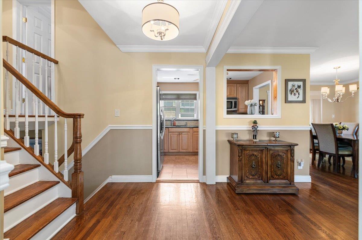 2 Manor Drive, Bethpage, New York image 3