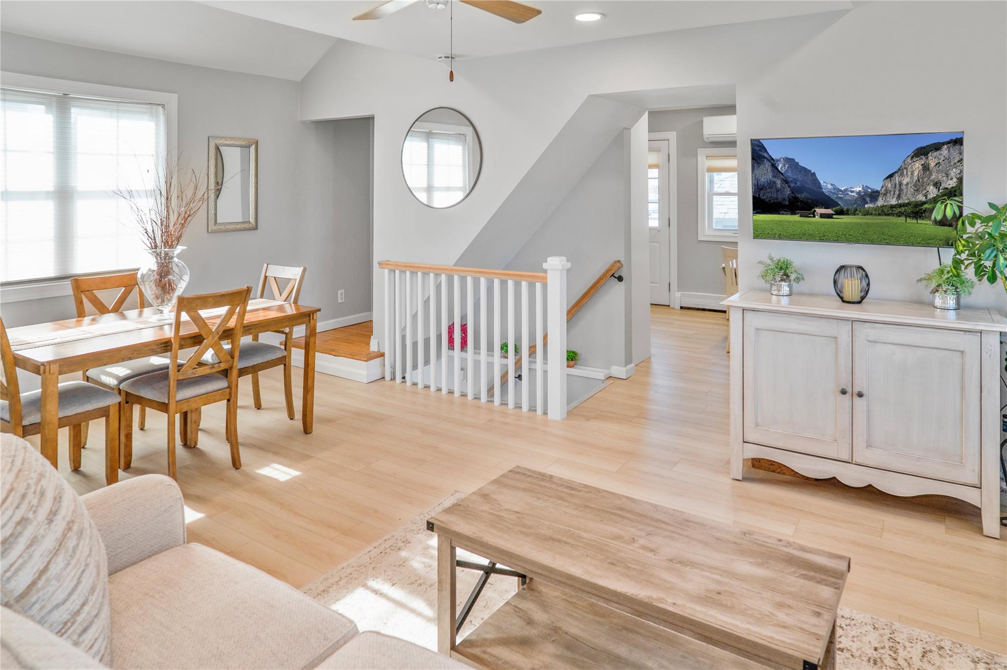 1570 1st Street, West Babylon, New York image 31