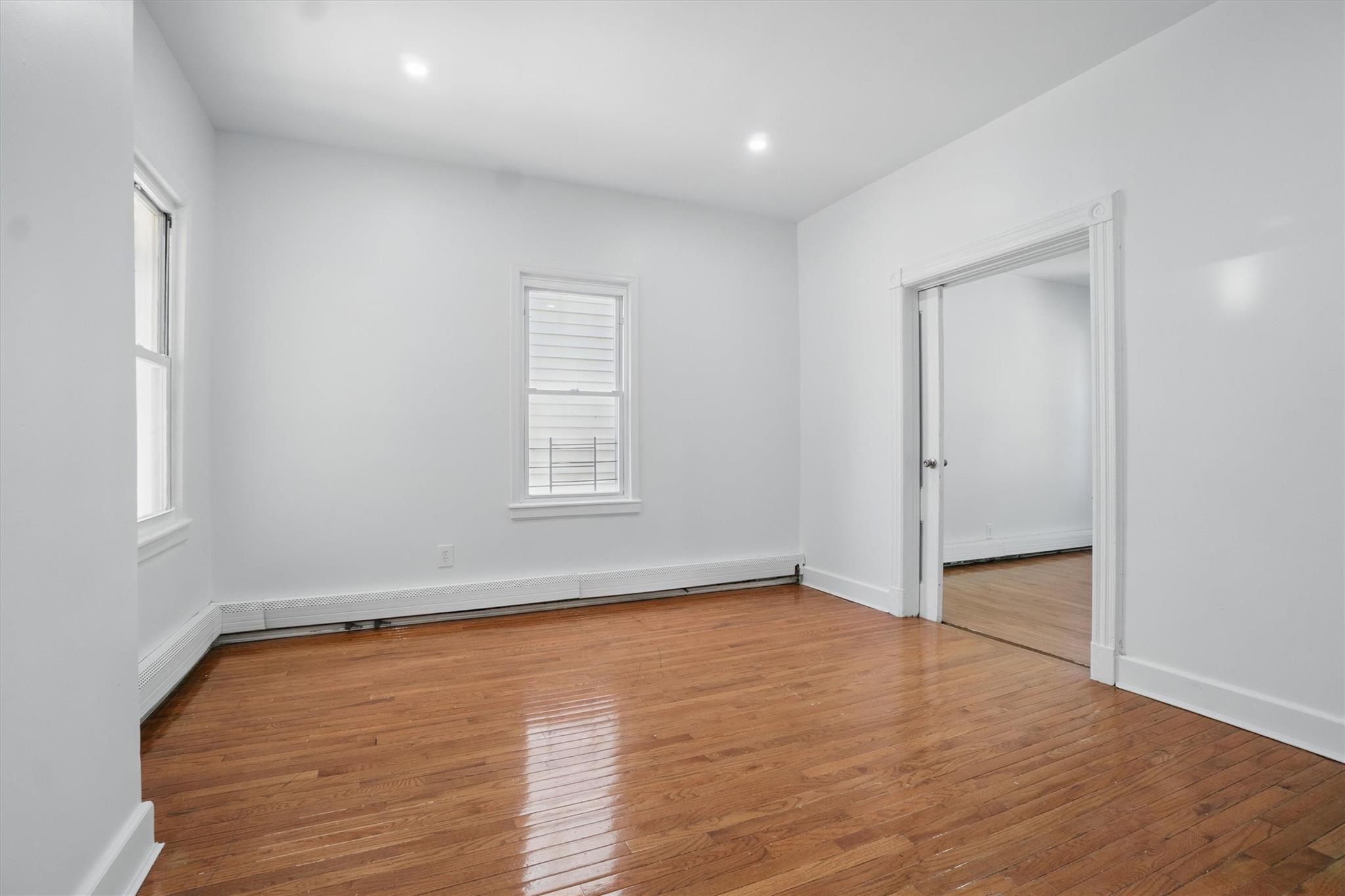 419 S 7th Avenue, Mount Vernon, New York image 8