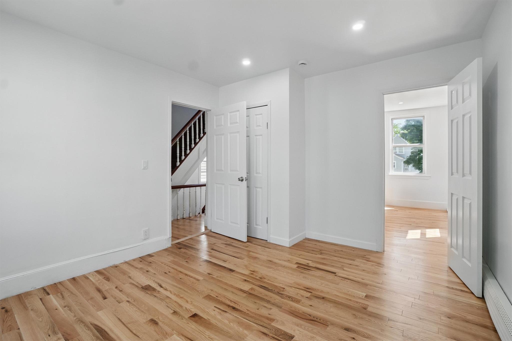 419 S 7th Avenue, Mount Vernon, New York image 22