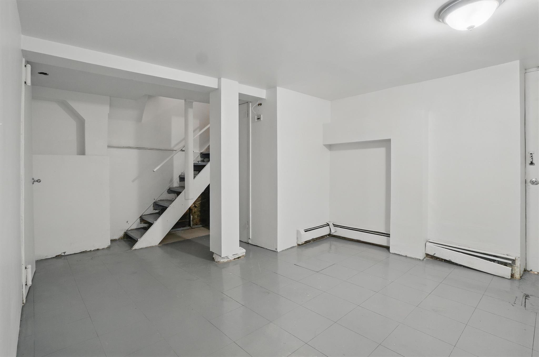 419 S 7th Avenue, Mount Vernon, New York image 34
