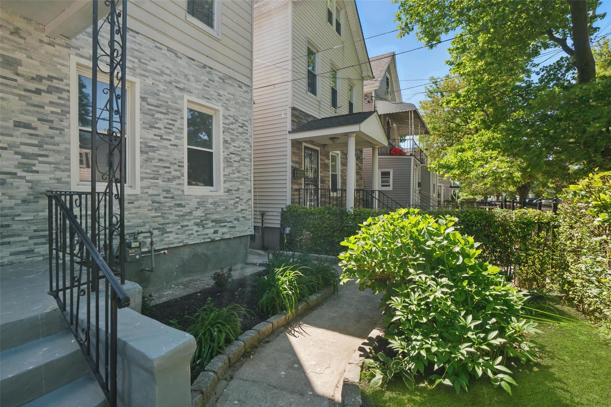 419 S 7th Avenue, Mount Vernon, New York image 3