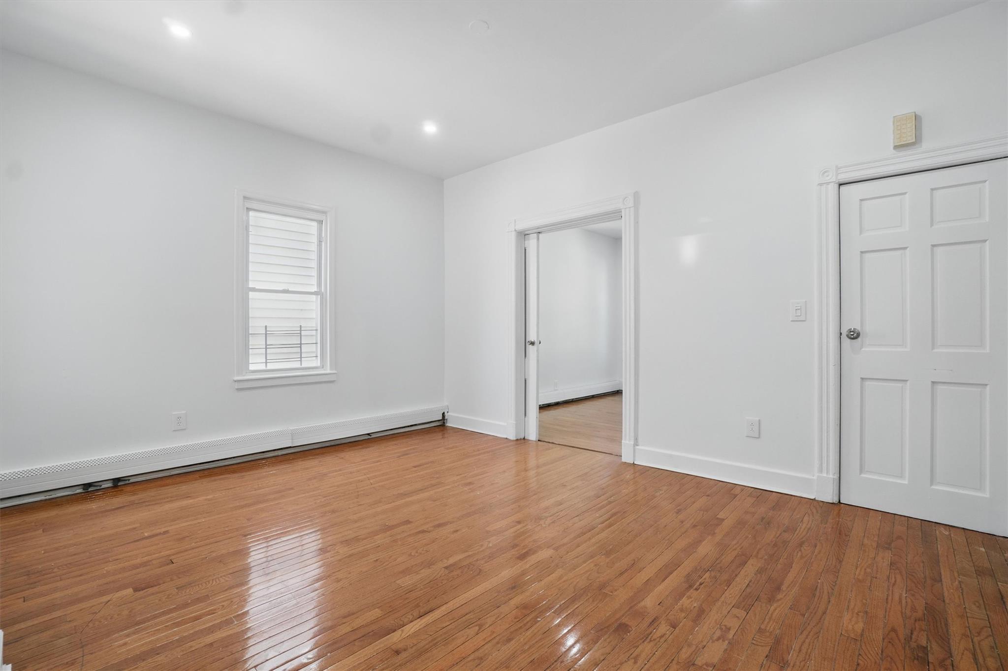 419 S 7th Avenue, Mount Vernon, New York image 7