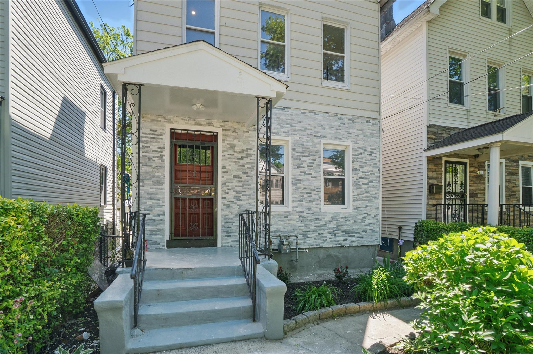419 S 7th Avenue, Mount Vernon, New York image 2
