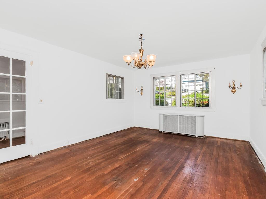 72 Pilgrim Avenue, Yonkers, New York image 7