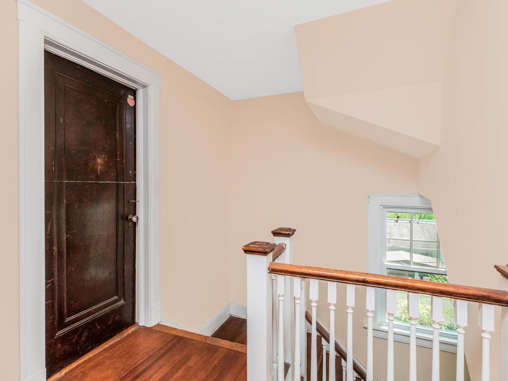 72 Pilgrim Avenue, Yonkers, New York image 11