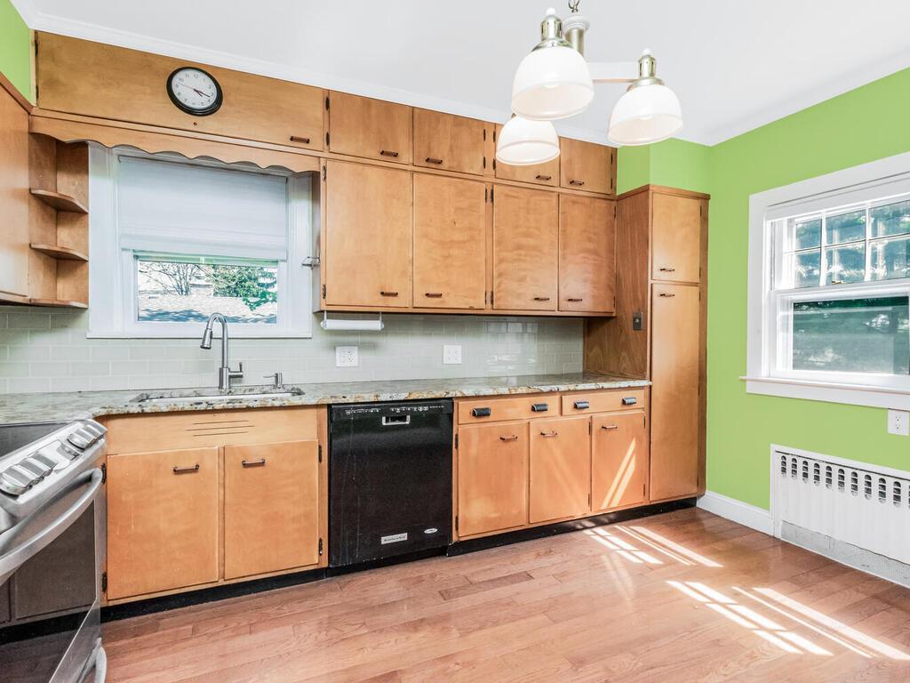 72 Pilgrim Avenue, Yonkers, New York image 9