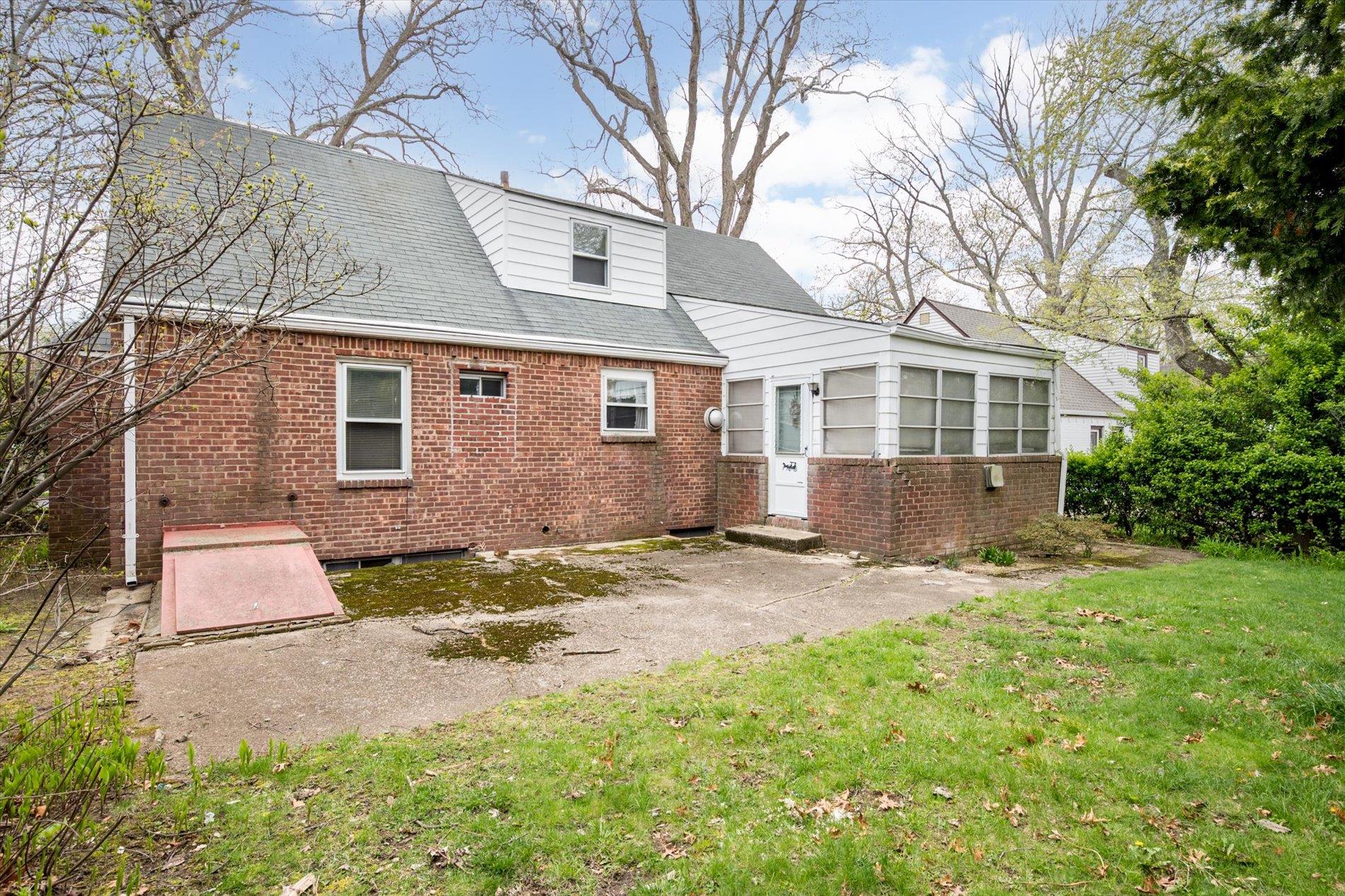 448 Coolidge Street, West Hempstead, New York image 19