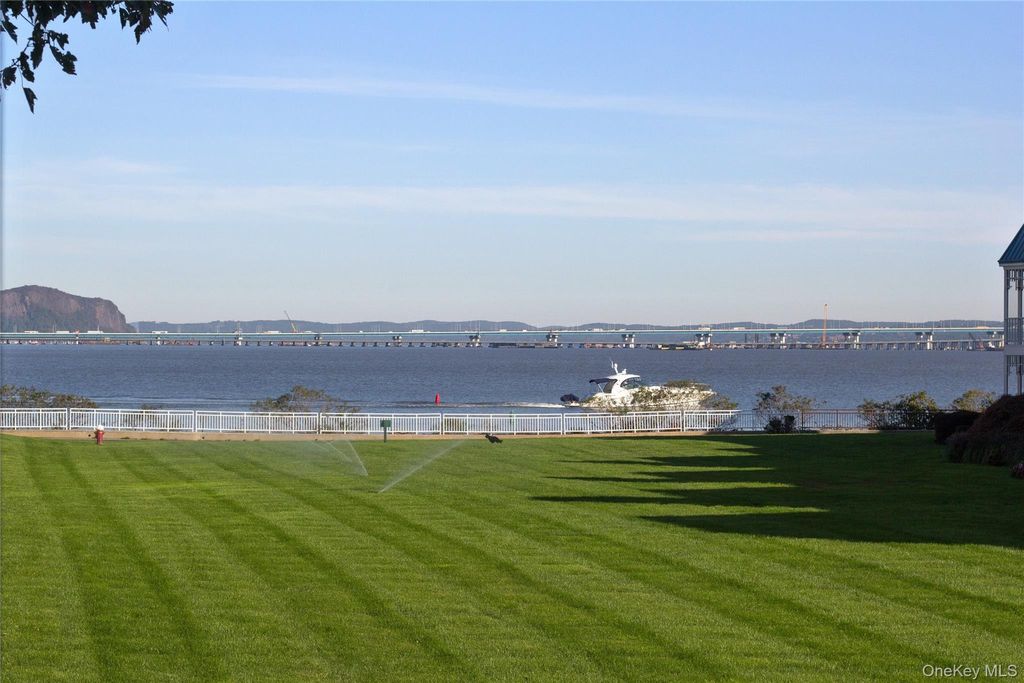 Photo of 207 Devries Court, Piermont, NY 10968 (MLS # 957736)